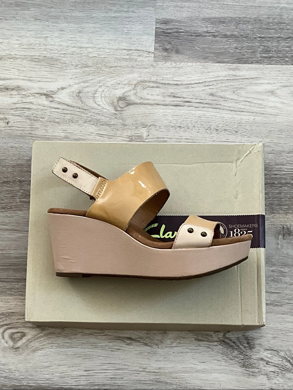 Clarks Patent Beige and Cream Wedge Sandal - Women